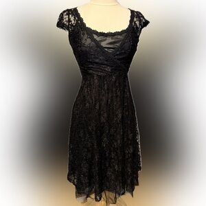 Elegant Black 90’s Y2K Lace Midi Dress
